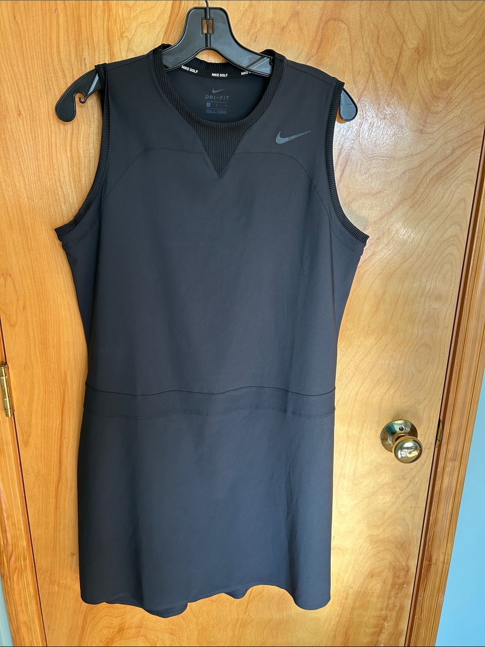 Nike Women’s Black Sleeveless Athletic Dress